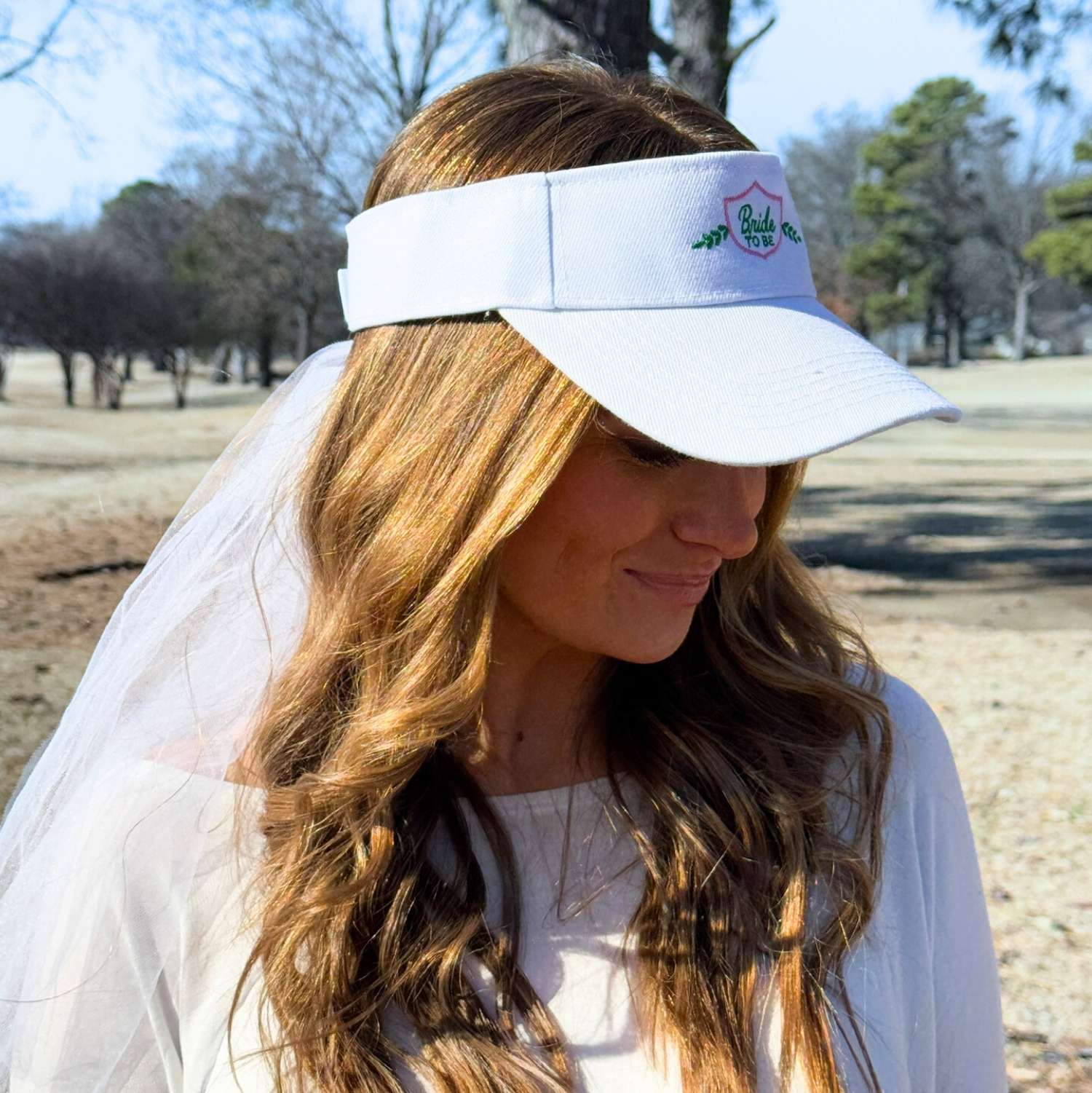 Bride To Be Commander Hat Sports Travel Driving Baseball Hat Sunblock Golf Visor Nicky Bigs Novelties Clear Colored Plastic Sun Visors Hat  main image 2