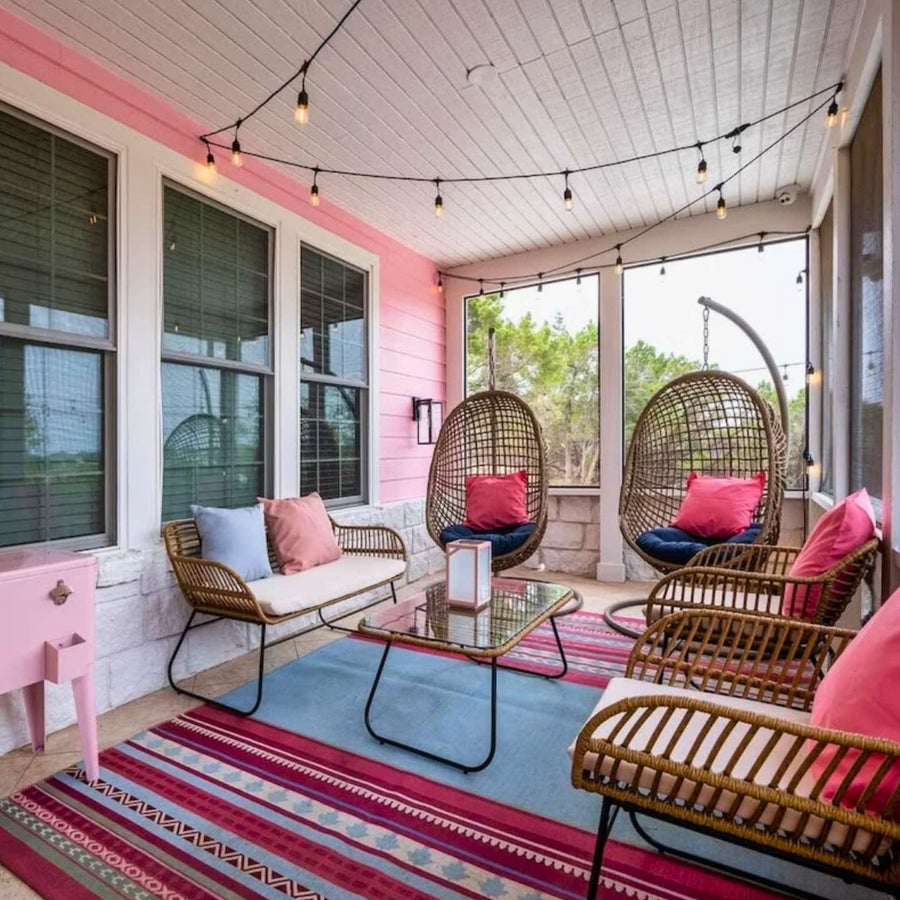 Austin Bachelorette Party Guide: Where To Stay | The Pink House ATX with BacheloretteStays