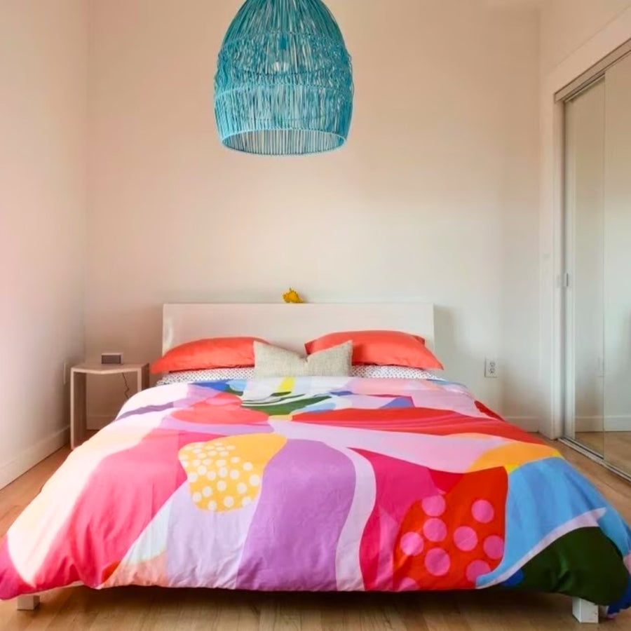 Chicago Bachelorette Party Lodging & Places to Stay | Aloha House Rental with BacheloretteStays