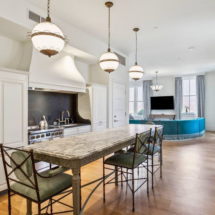 New Orleans Bachelorette Party Lodging & Places to Stay | The Hotel Perle