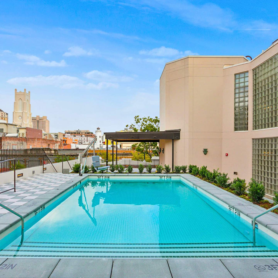 New Orleans Bachelorette Party Lodging & Places to Stay | The Hotel Perle