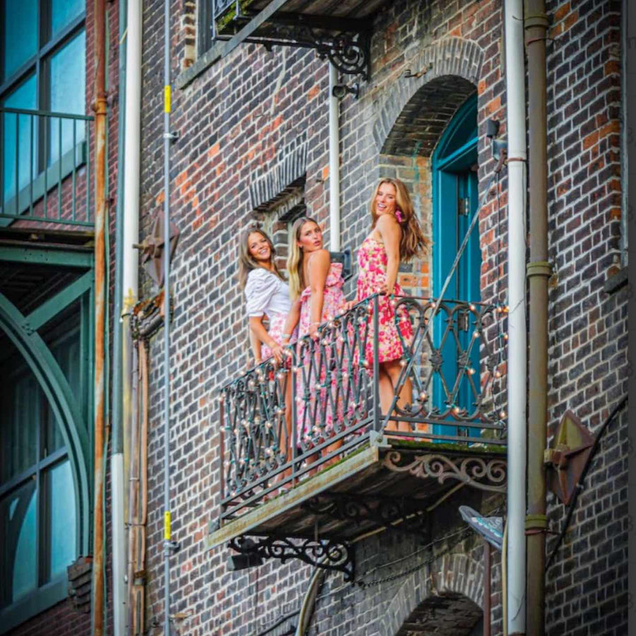 Savannah Bachelorette Party Guide- Where To Stay | The Cotton Belle with BacheloretteStays