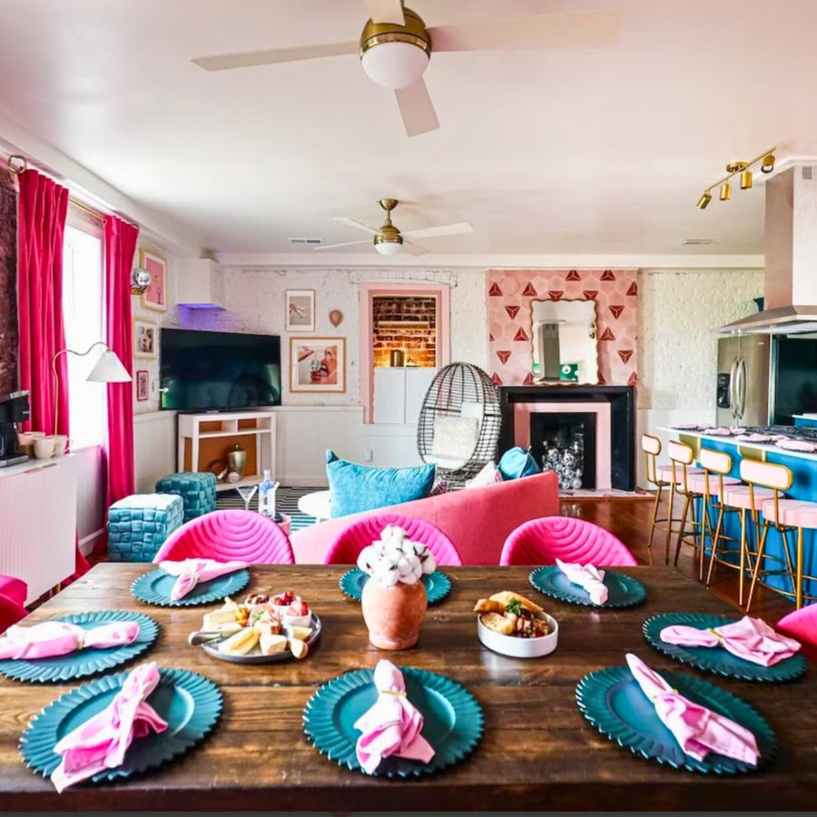 Savannah Bachelorette Party Guide- Where To Stay | The Cotton Belle with BacheloretteStays