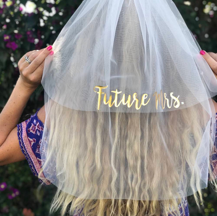 Future Mrs. Veil - Stag & Hen